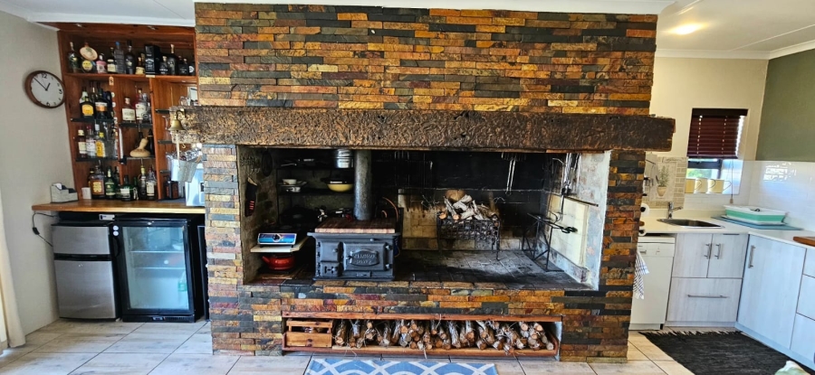 6 Bedroom Property for Sale in Franskraal Western Cape